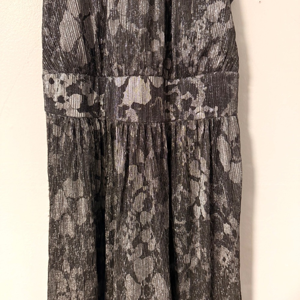 Michael Kors Metallic Floral Print Midi Dress Halter Neck‎ Flowy Ruffle Hem M - Picture 4 of 15